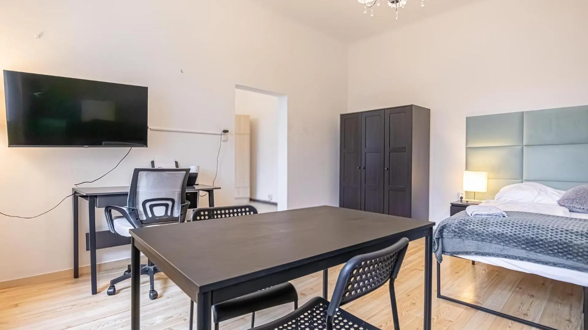 Near Danube & Prater Stern/Central & Comfy 1Br Apt Bécs