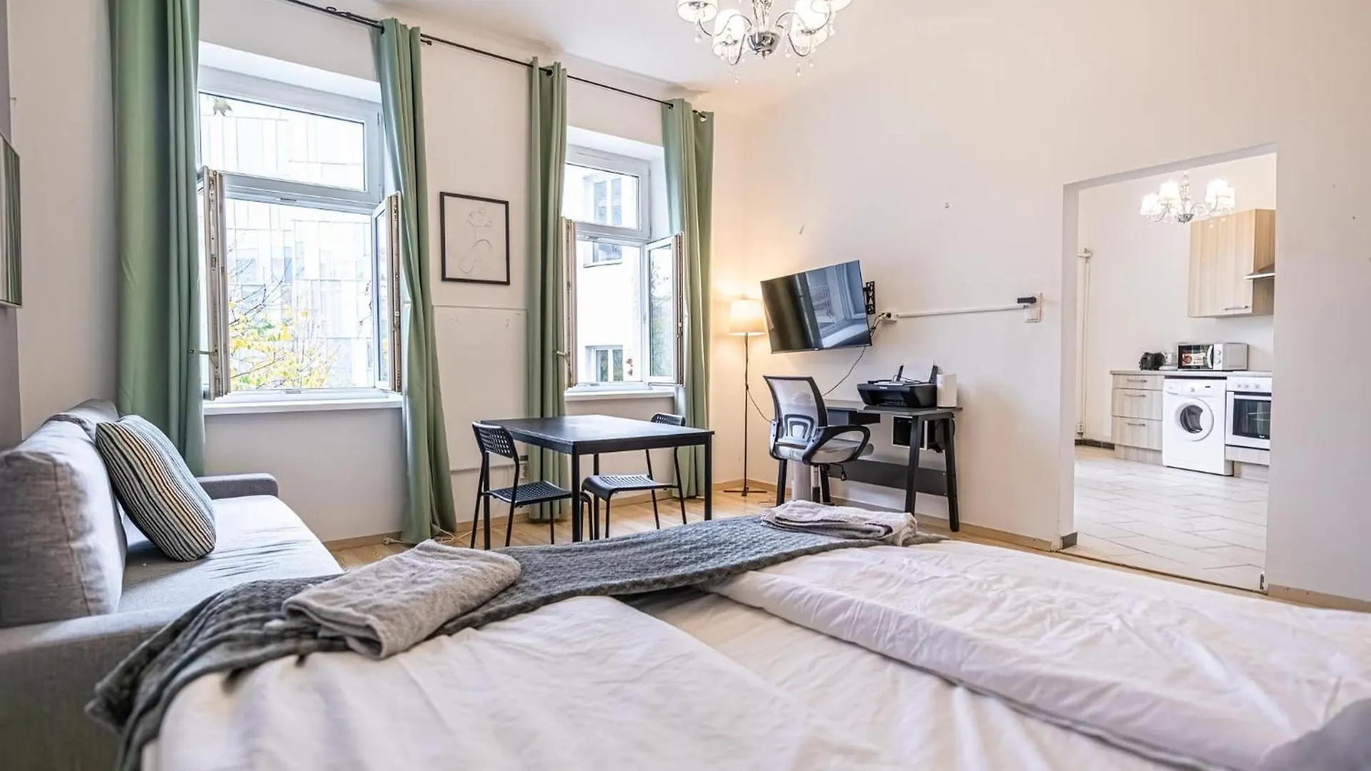 Near Danube & Prater Stern/Central & Comfy 1Br Apt Vienna