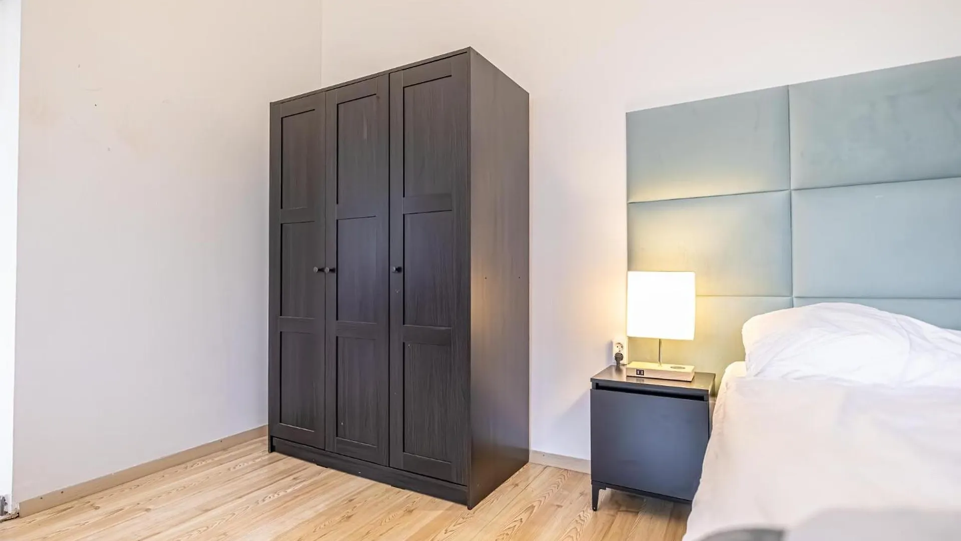 Near Danube & Prater Stern/Central & Comfy 1Br Apt Vienna 0*,  Austria